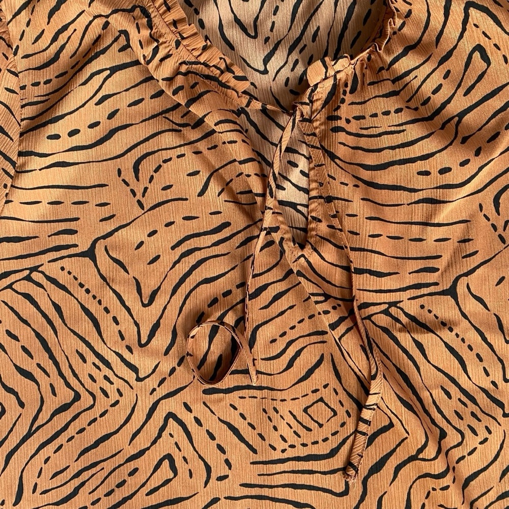 Nine West XXL Short Sleeve Tribal Gathered Tie T-shirt‎ - Picture 4 of 7
